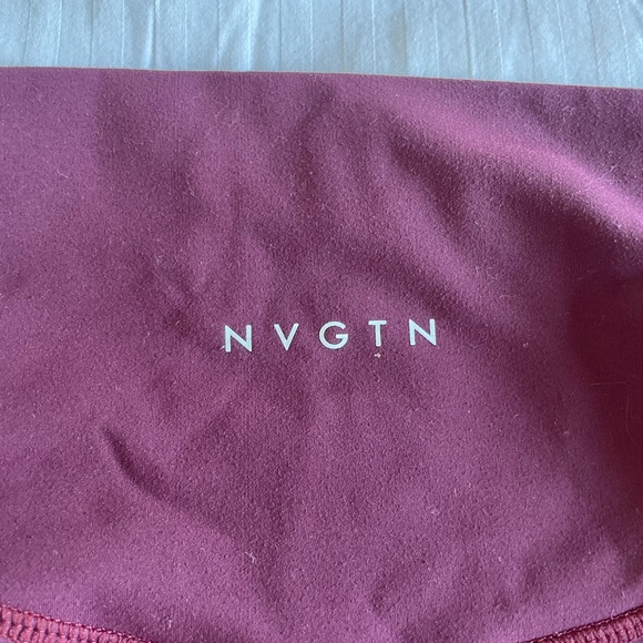 Rare NVGTN Seamless Leggings Burgundy Size Small - Picture 7 of 7